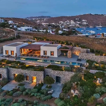 Majestic Mykonos Villa 5 Bedrooms Villa Shannon Private Infinity Pool Sensational Sea Views Agios Ioannis *